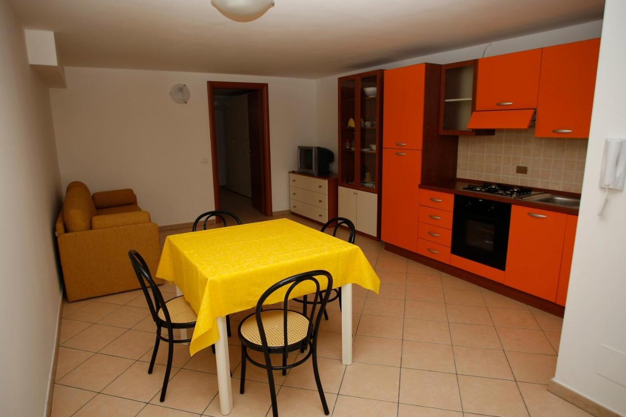 Residence Gualtieri Sant'Andrea Apostolo dello Ionio Buitenkant foto